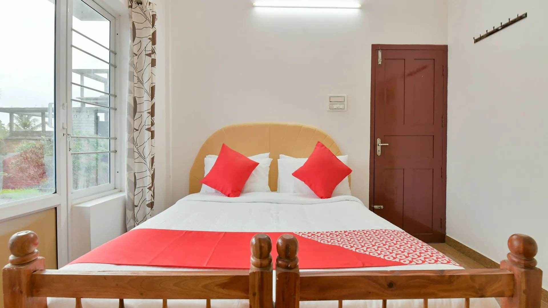 Oyo 15434 Hilton Residency Hotel Alappuzha India